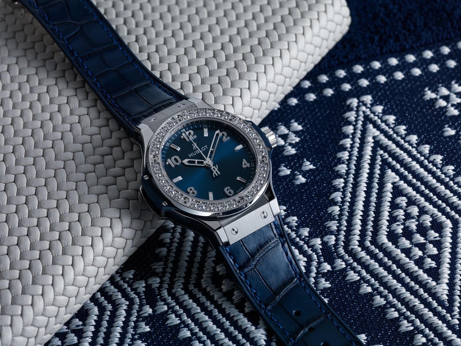 hublot big bang steel blue diamonds